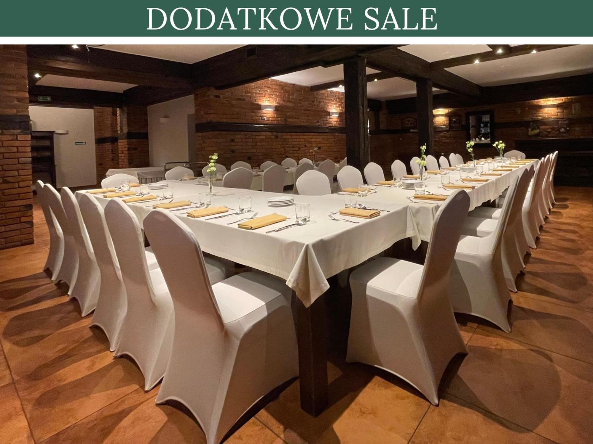 Hotel Red Ostrowiec Świętokrzyski Extérieur photo